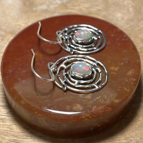 NWOT Ethiopian Opal Spiral Web 925 Sterling Silver Drop Earrings - Picture 10 of 16